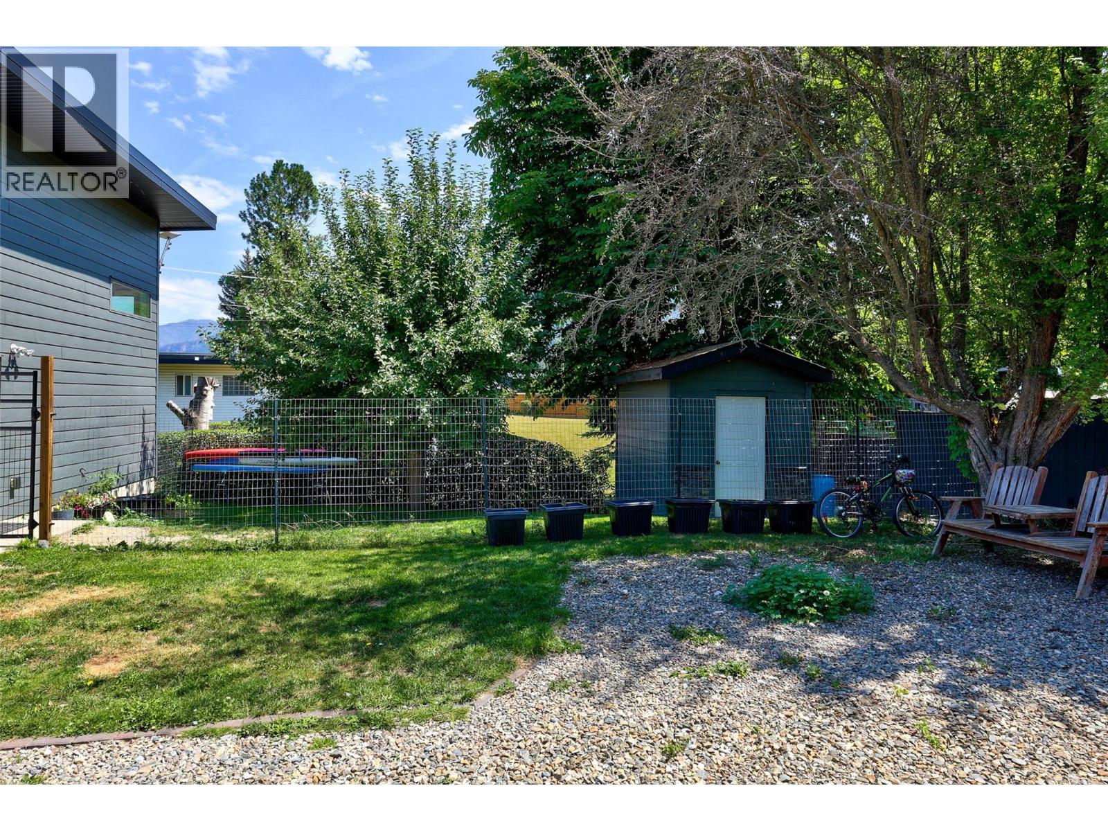 637 Mill Road - 32