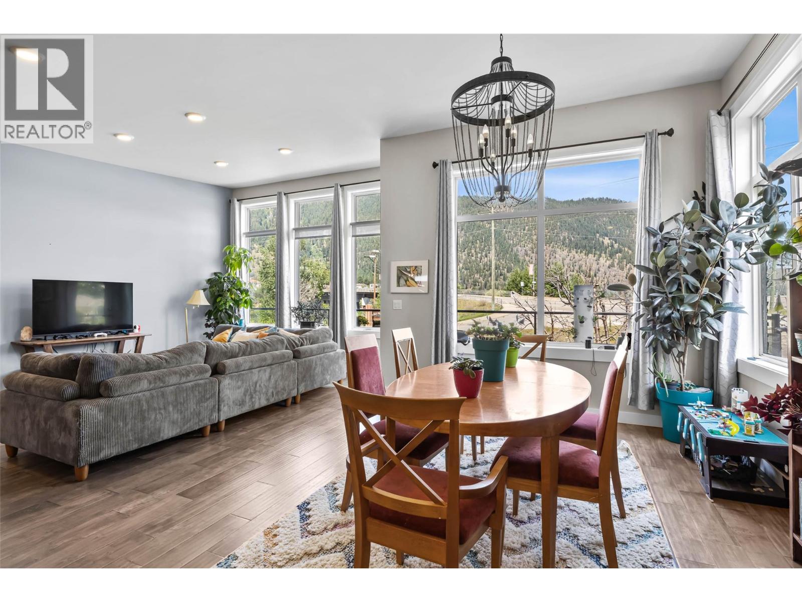 637 Mill Road - 4