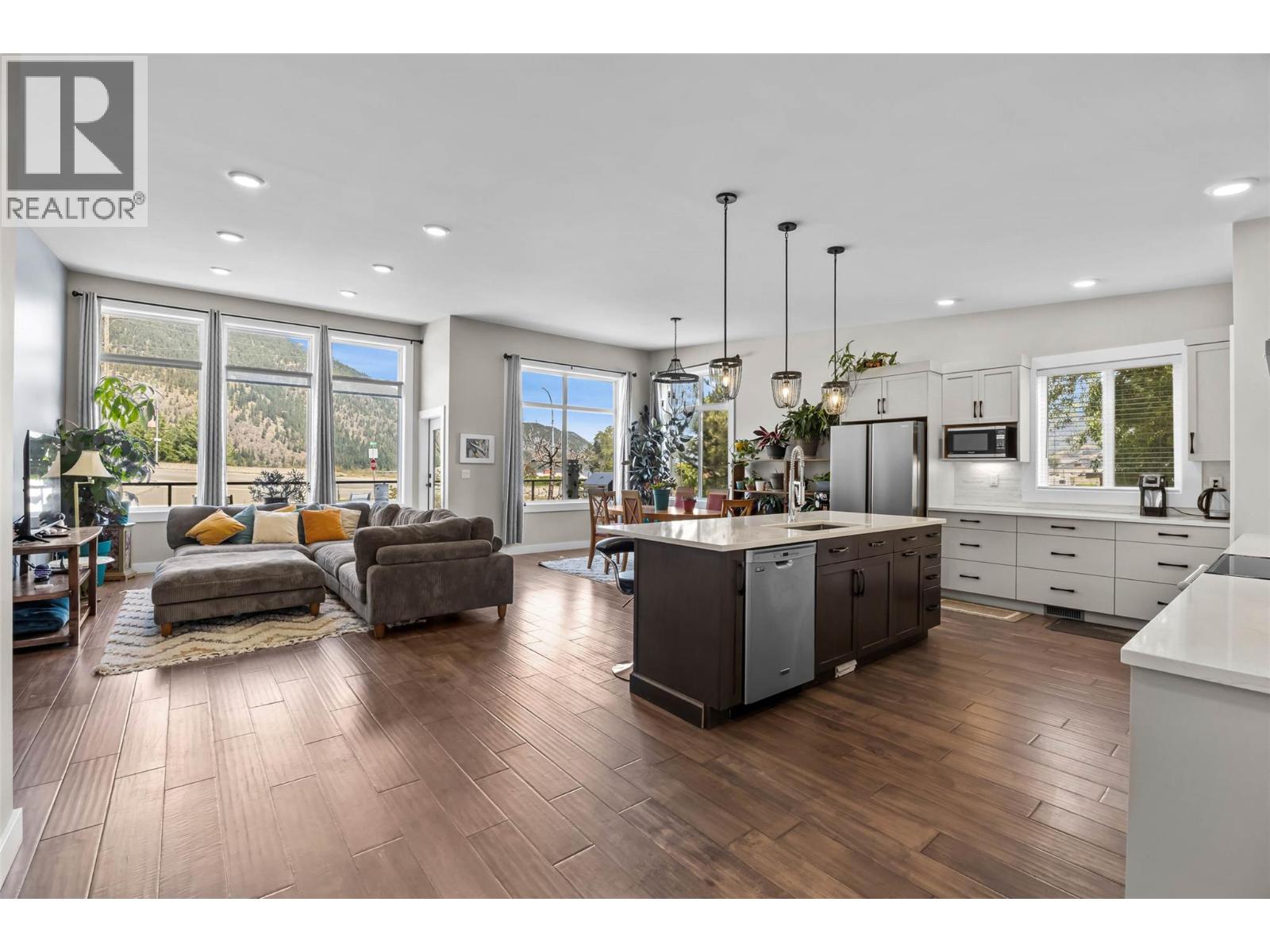 637 Mill Road - 6