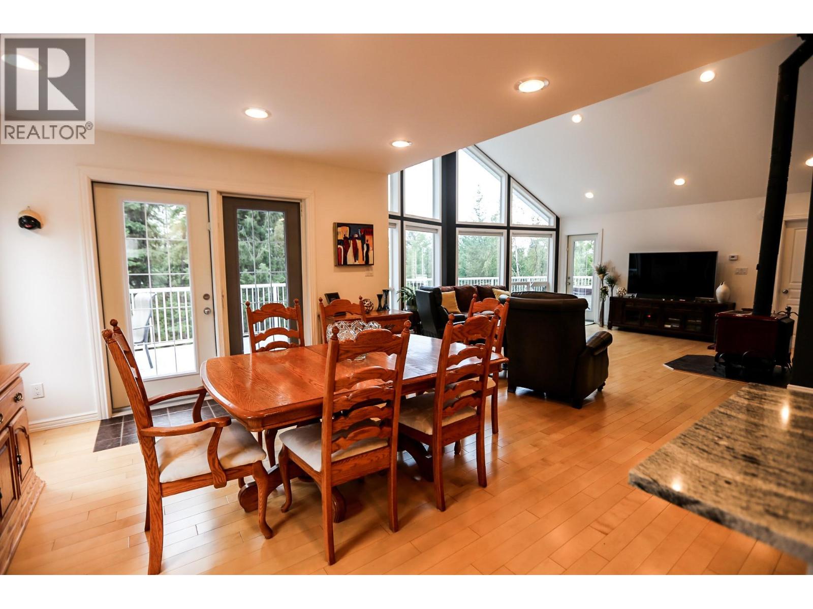 3520 GLENGROVE ROAD - 25