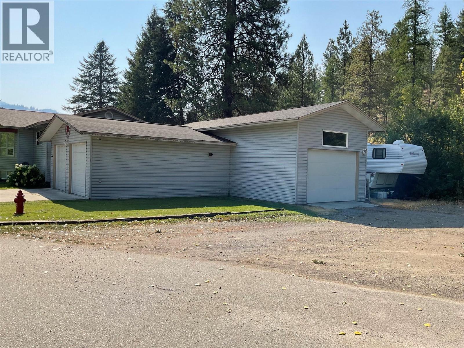 706 Central Avenue, Midway