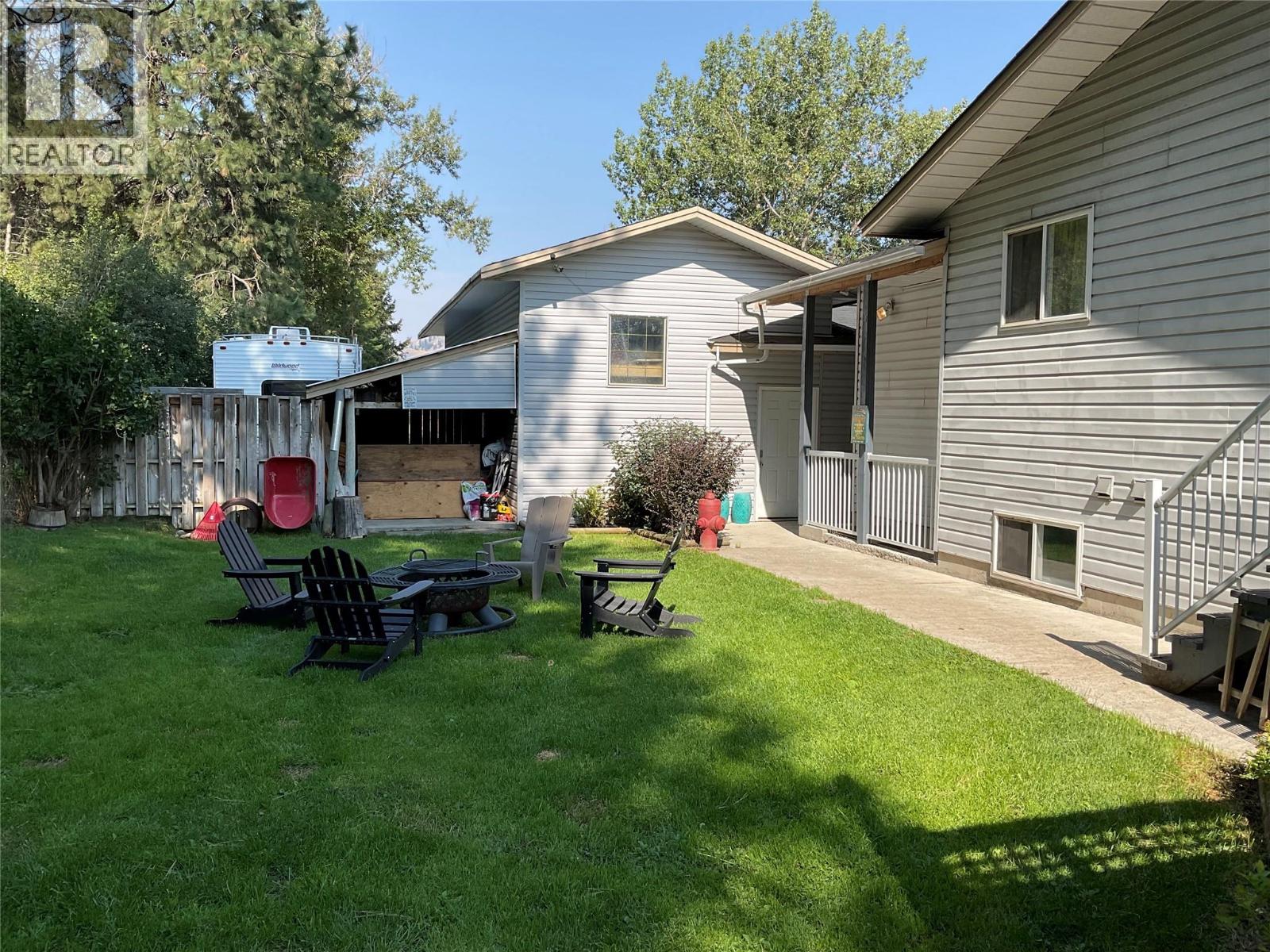 706 Central Avenue, Midway