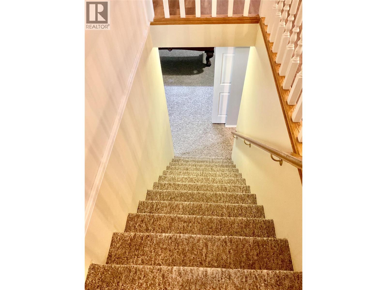 706 Central Avenue, Midway