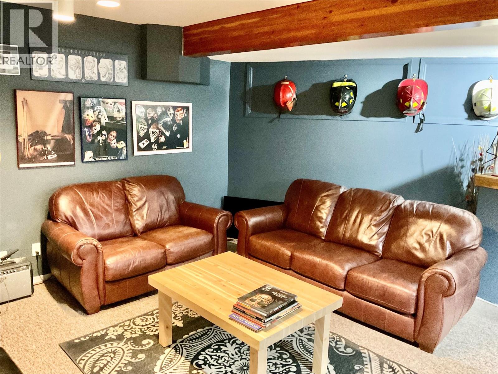 706 Central Avenue, Midway