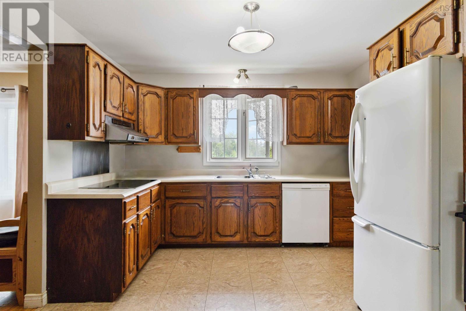 Property 28 of 48 of 87 Cow Bay Road