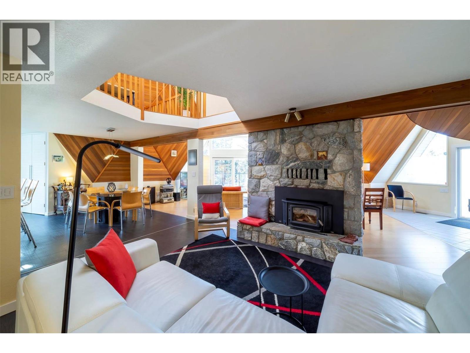 16709 Maki Road - 22
