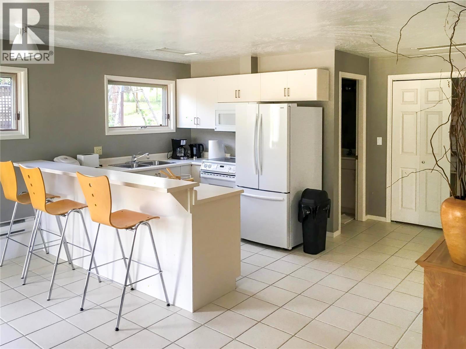 16709 Maki Road - 39
