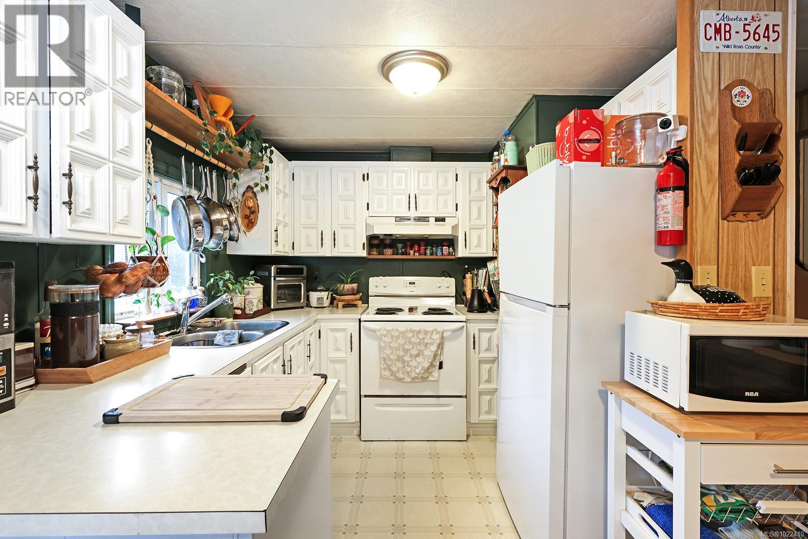 1870 Willis Rd, Campbell River