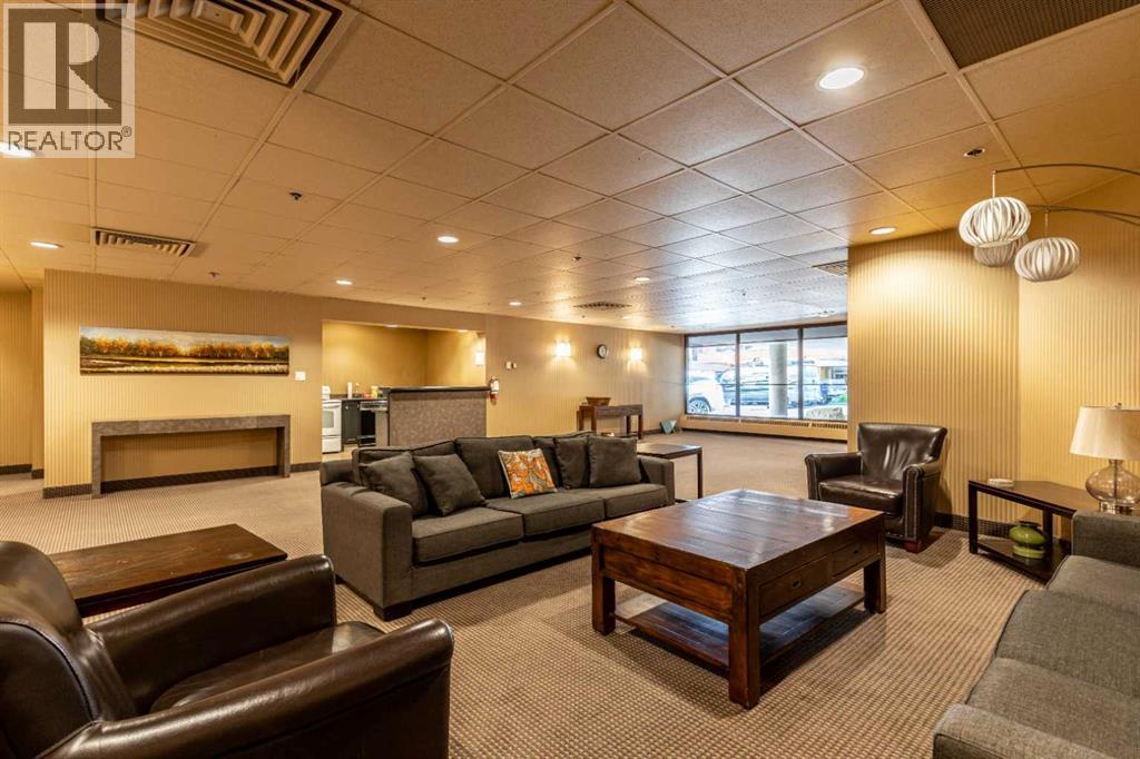 Single Family House for Sale in    Avenue SW Mission Calgary 