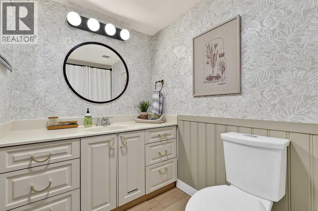 Single Family House for Sale in    Avenue SW Mission Calgary 