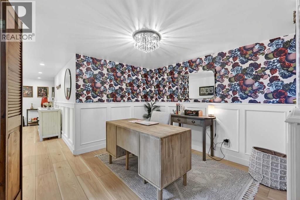 Single Family House for Sale in    Avenue SW Mission Calgary 