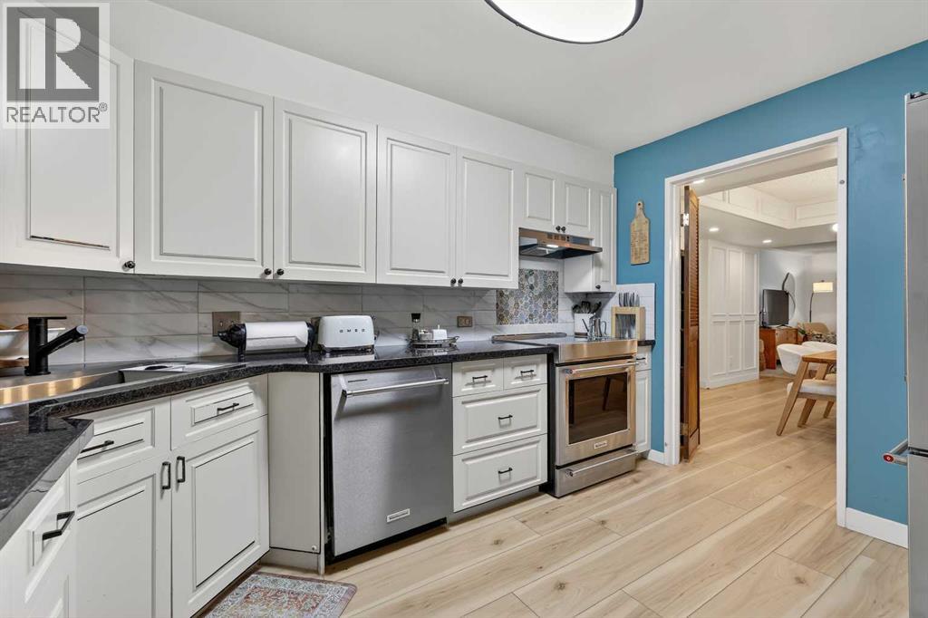 Single Family House for Sale in    Avenue SW Mission Calgary 