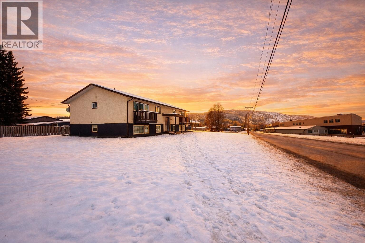 1064 KING Street, Smithers