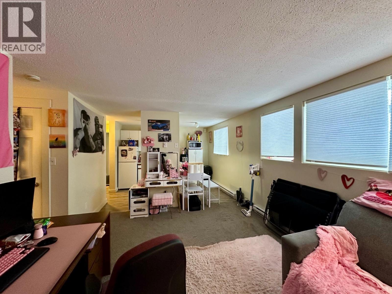 1064 KING Street, Smithers