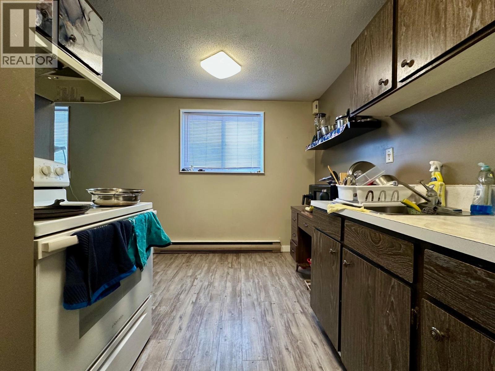 1064 KING Street, Smithers