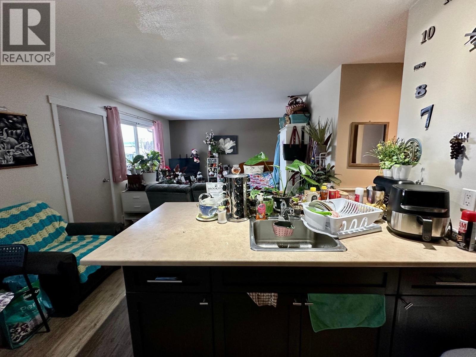 1064 KING Street, Smithers