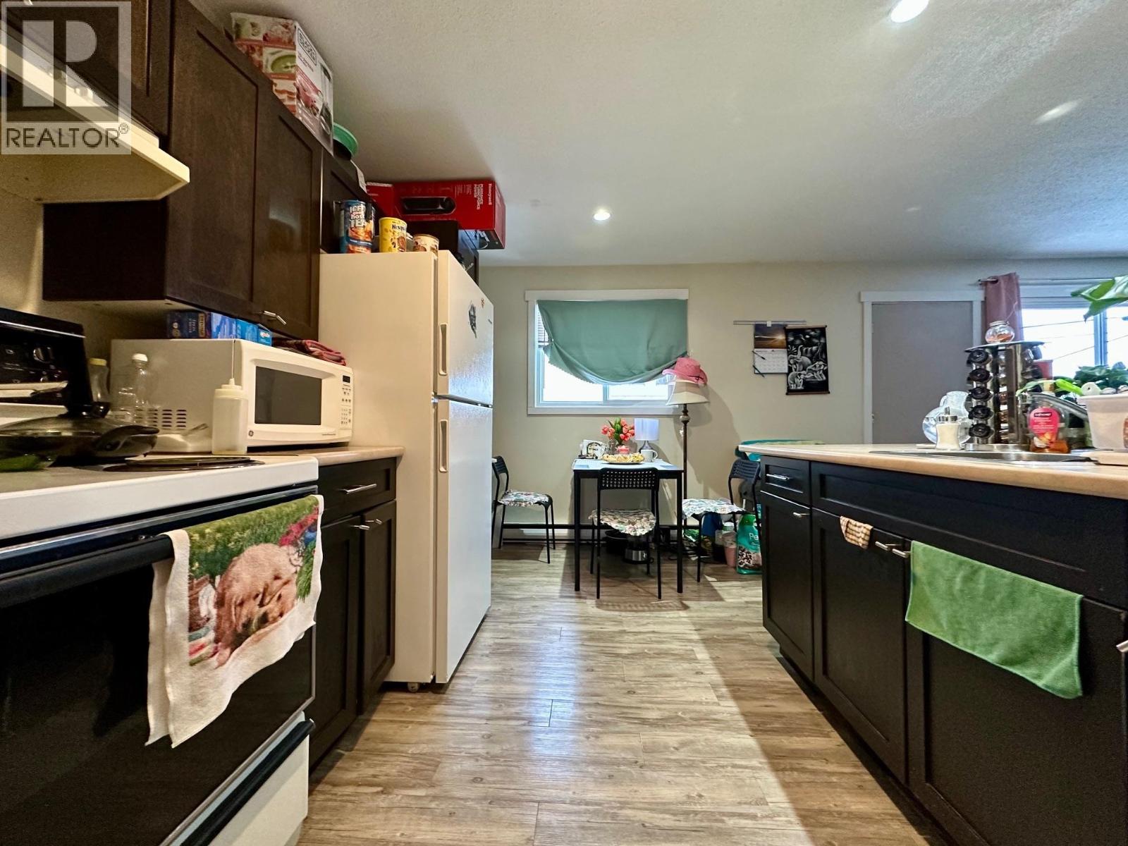 1064 KING Street, Smithers