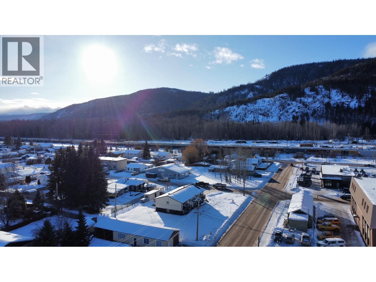 1064 KING Street, Smithers