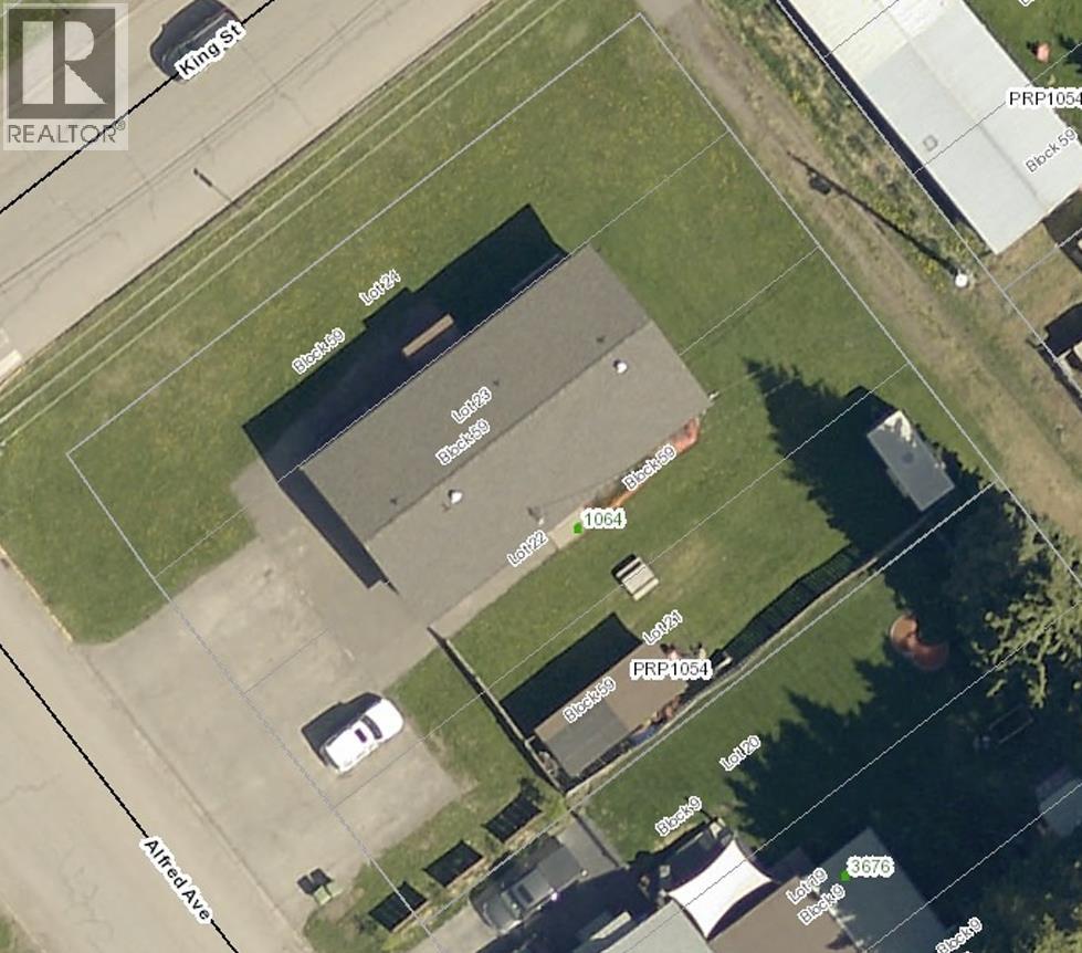 1064 KING Street, Smithers