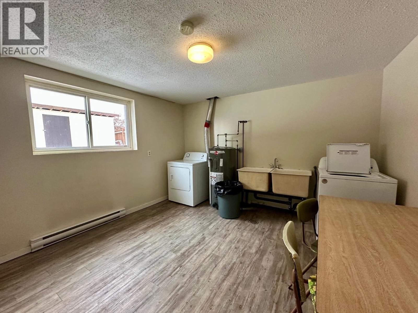 1064 KING Street, Smithers