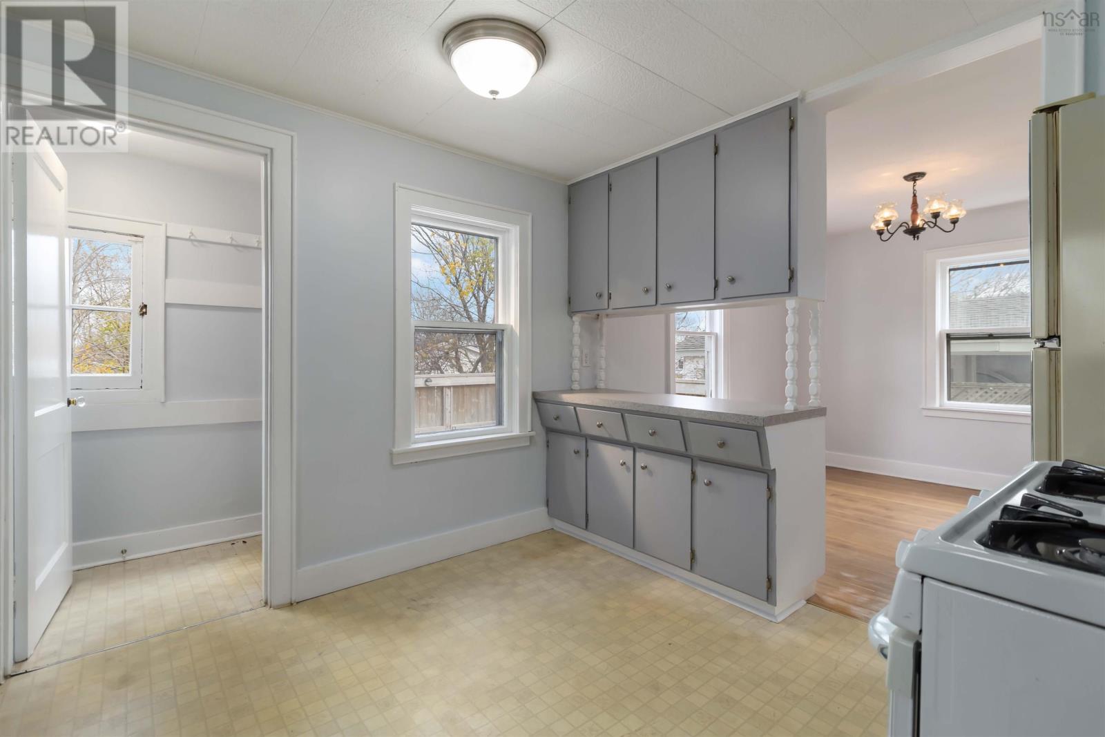 Property 45 of 49 of 10 Bonaventure Drive