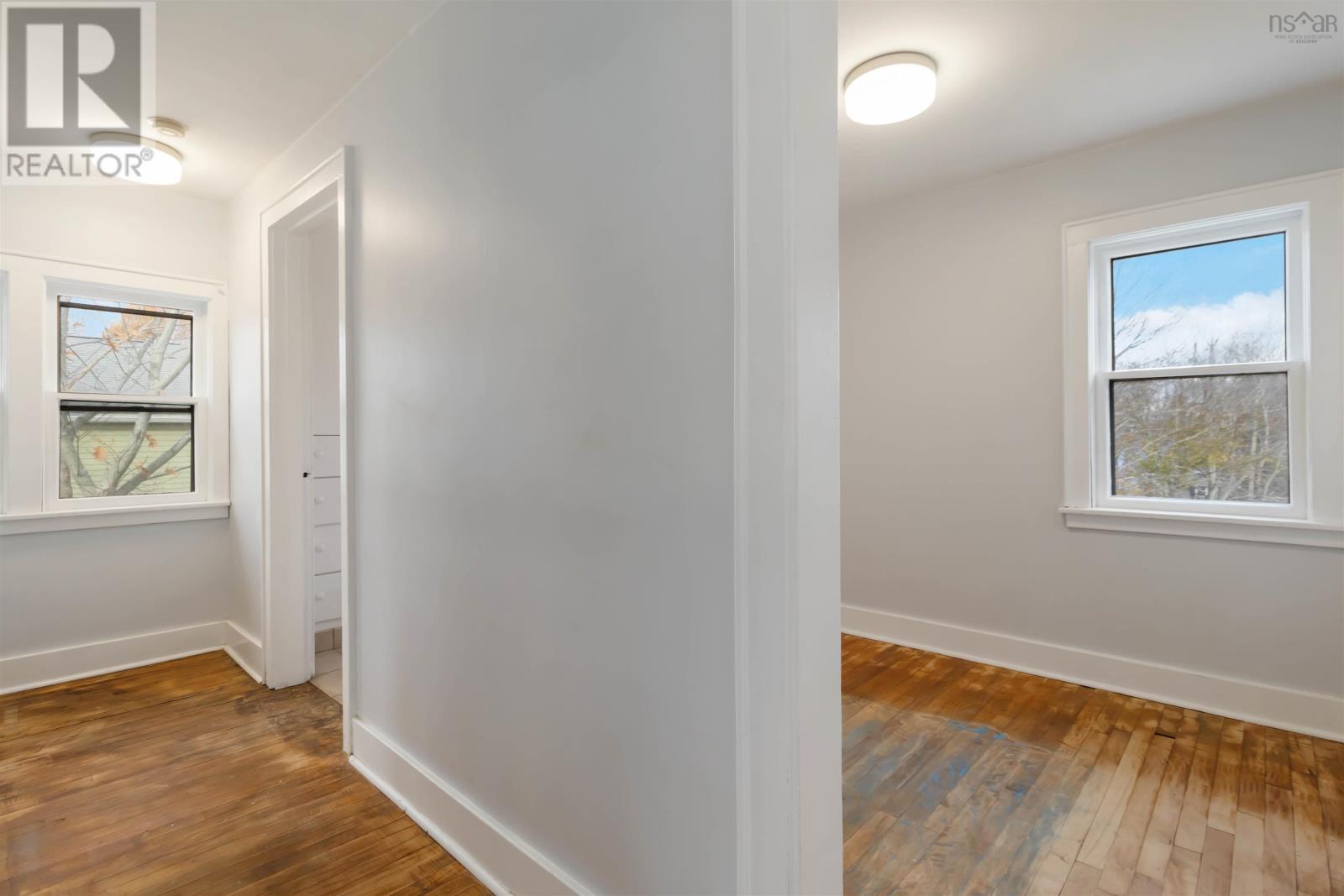 Property 29 of 49 of 10 Bonaventure Drive