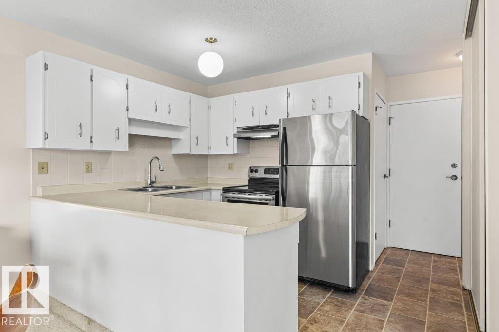 23 PINEVIEW HORIZON VG, St. Albert