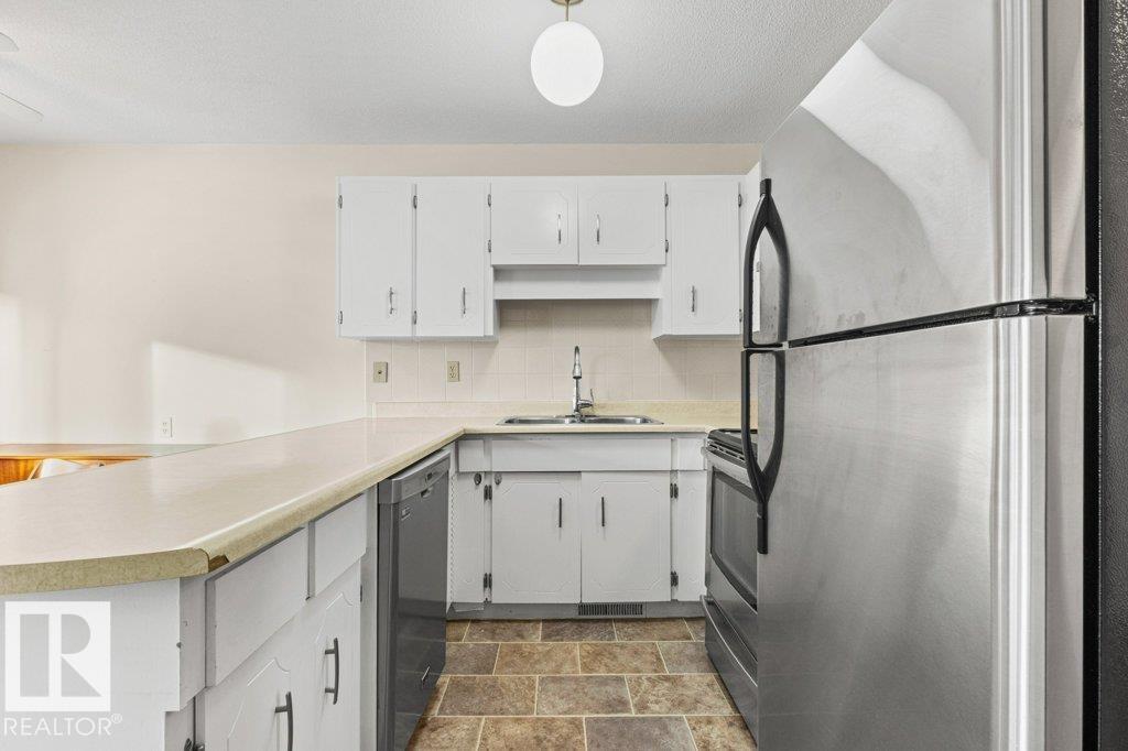 23 PINEVIEW HORIZON VG, St. Albert