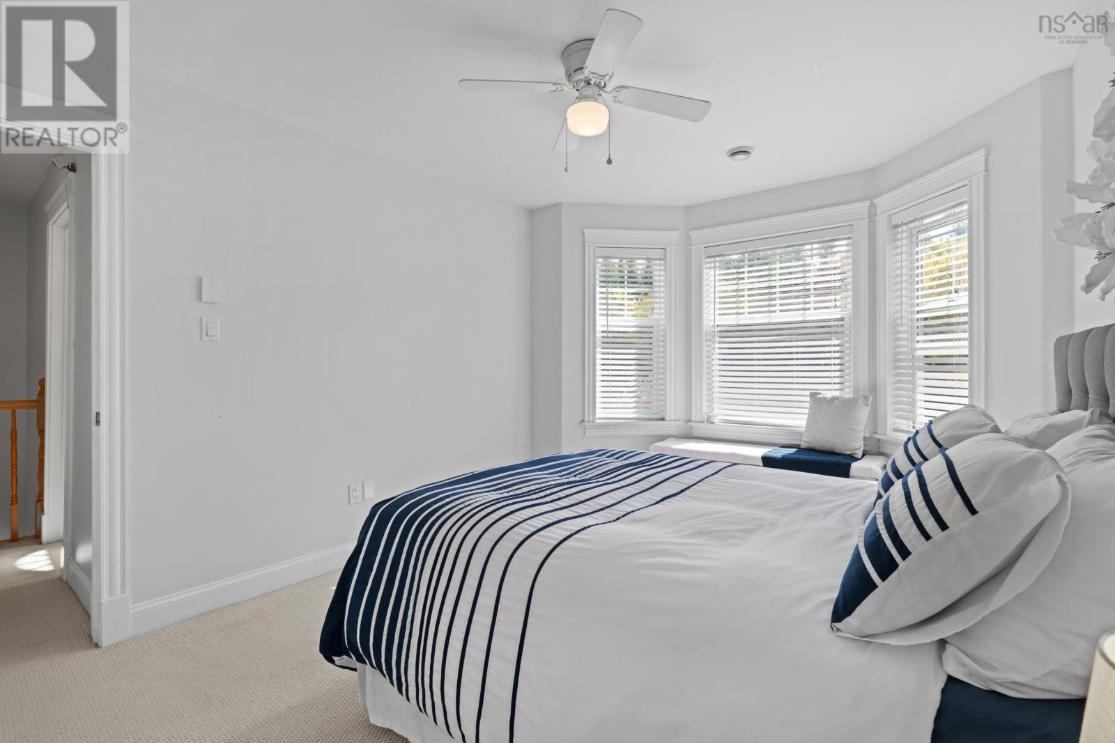 Property 29 of 49 of 38 Greenside Lane