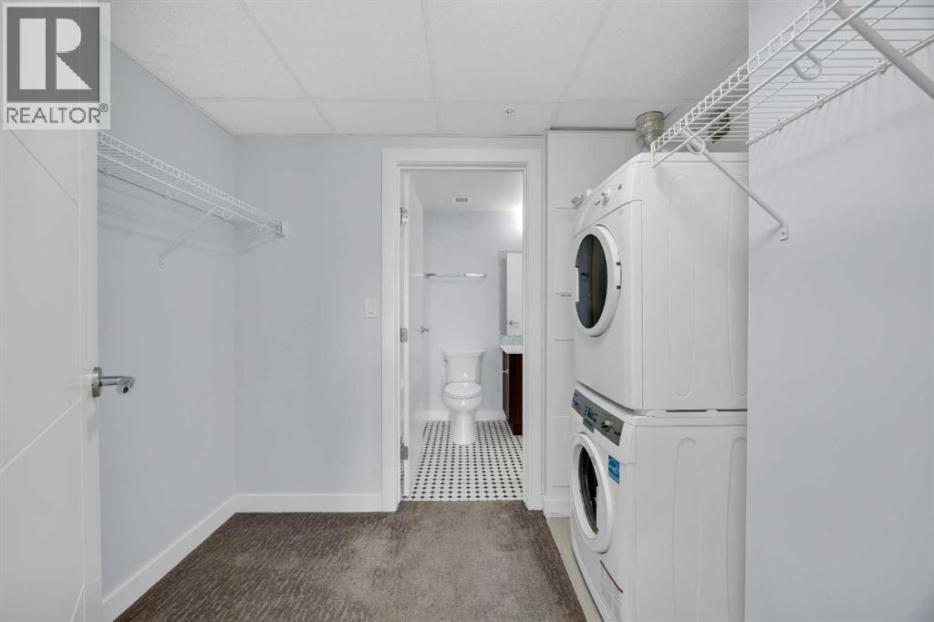 Single Family House for Sale in    Avenue SW Downtown Commercial Core Calgary 