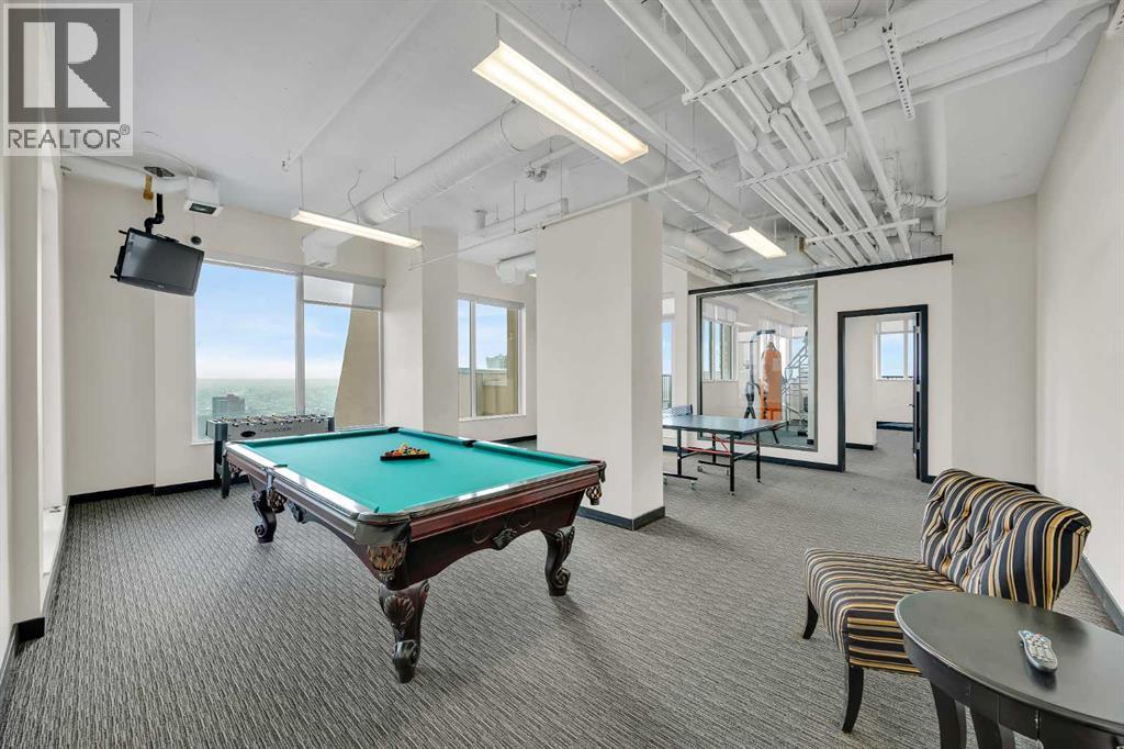 Single Family House for Sale in    Avenue SW Downtown Commercial Core Calgary 