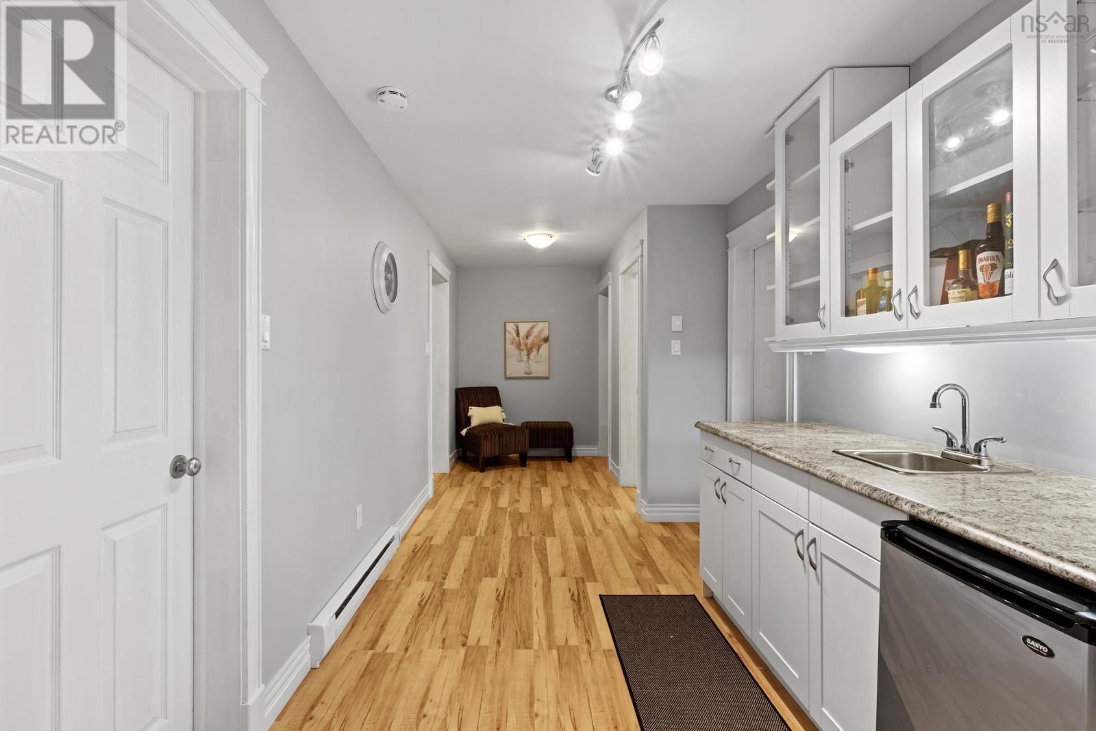 Property 34 of 49 of 38 Greenside Lane