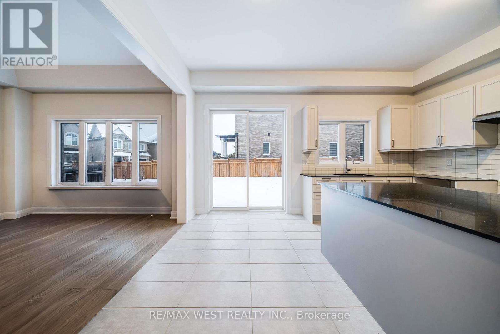 3 SPECIOSA STREET - 12