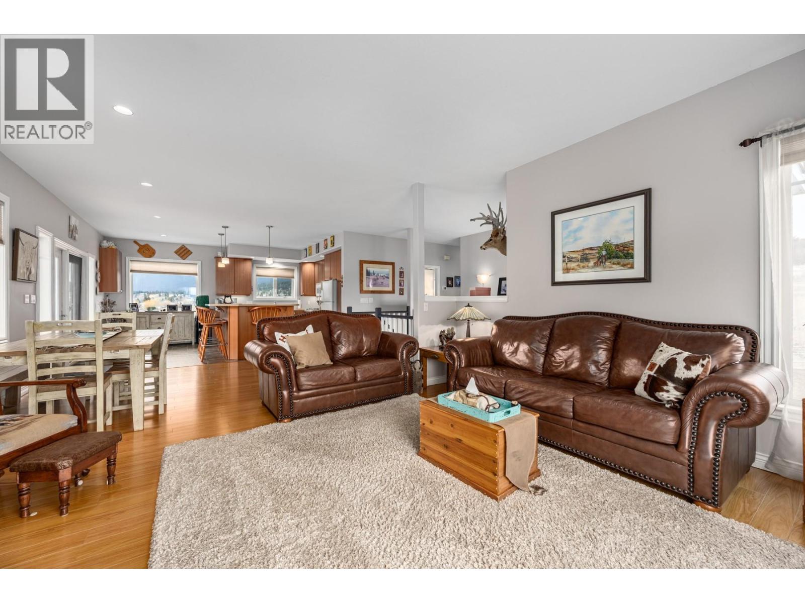 7494 West Subdivision Road, Clinton