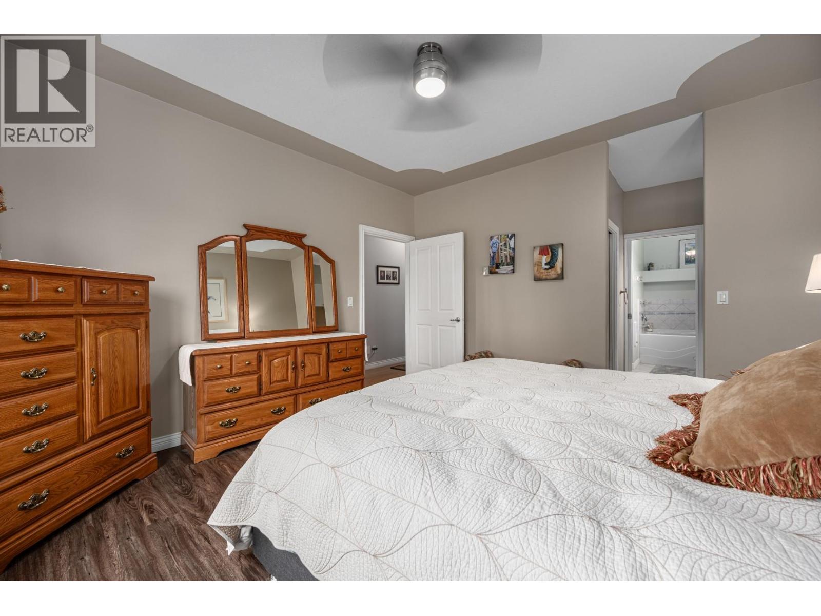 7494 West Subdivision Road, Clinton