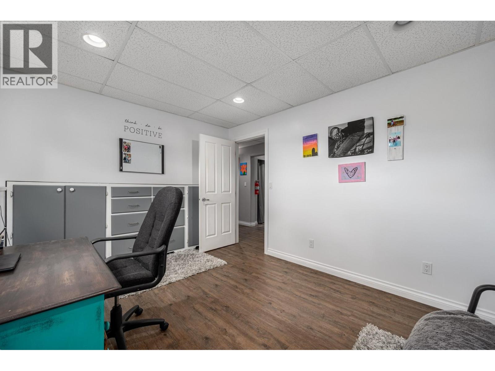 7494 West Subdivision Road, Clinton