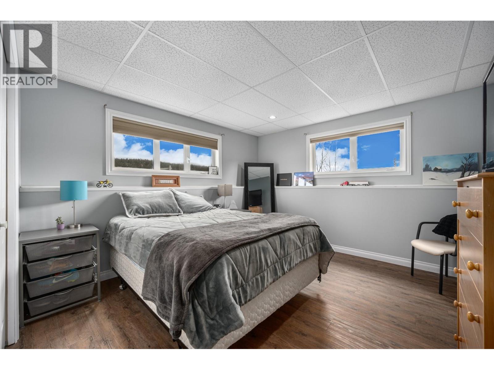 7494 West Subdivision Road, Clinton