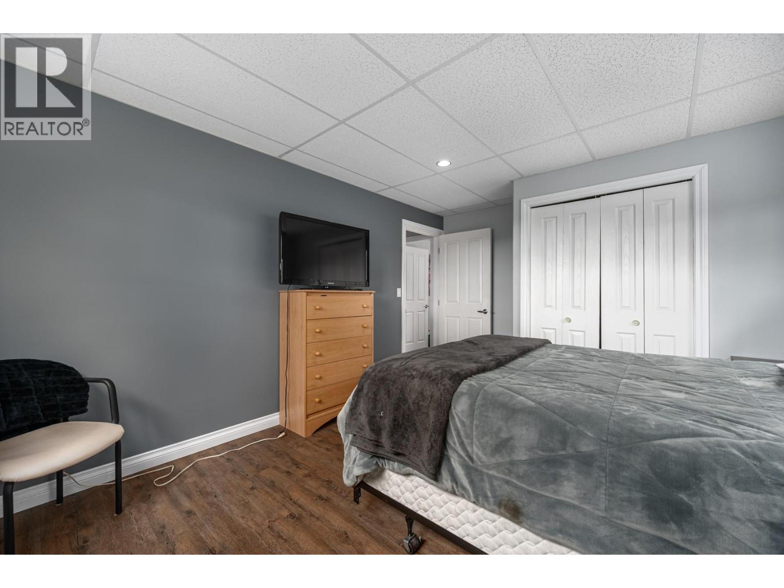 7494 West Subdivision Road, Clinton