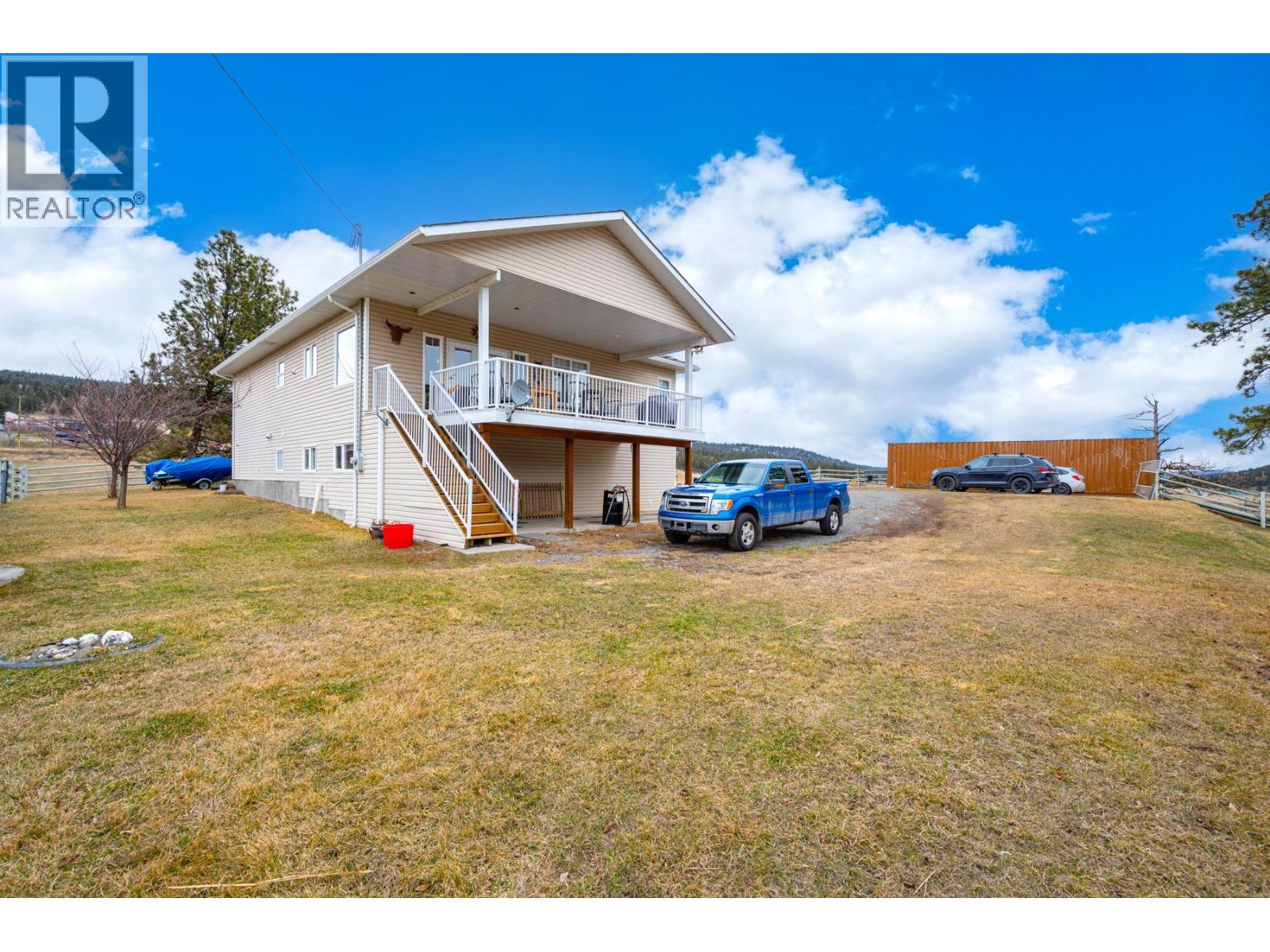 7494 West Subdivision Road, Clinton