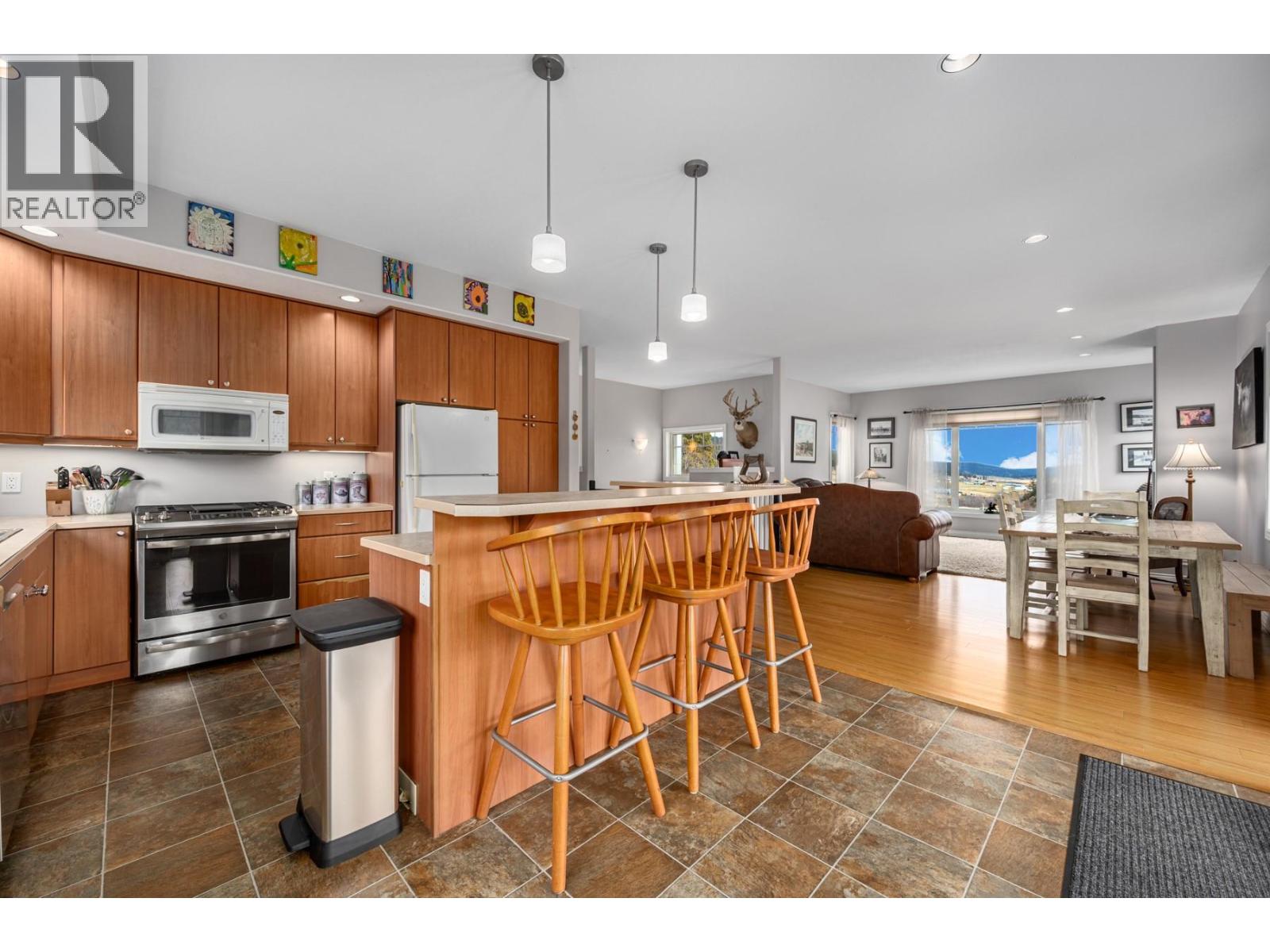 7494 West Subdivision Road, Clinton