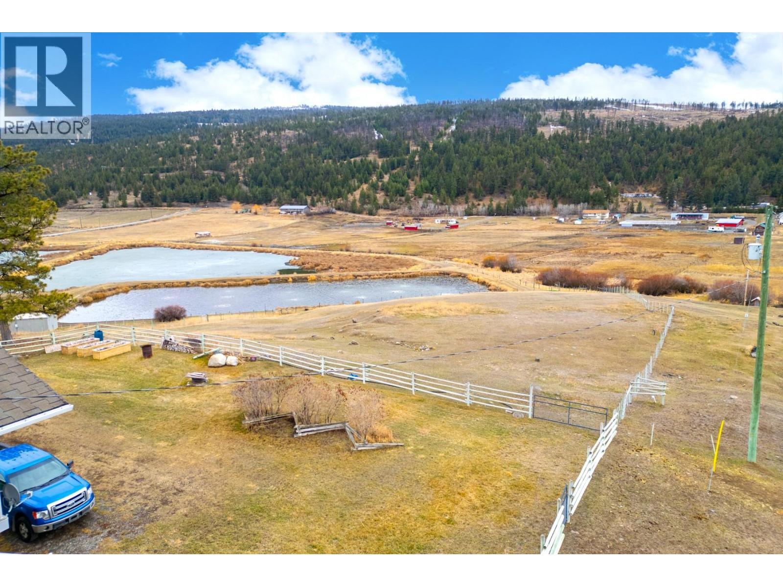 7494 West Subdivision Road, Clinton