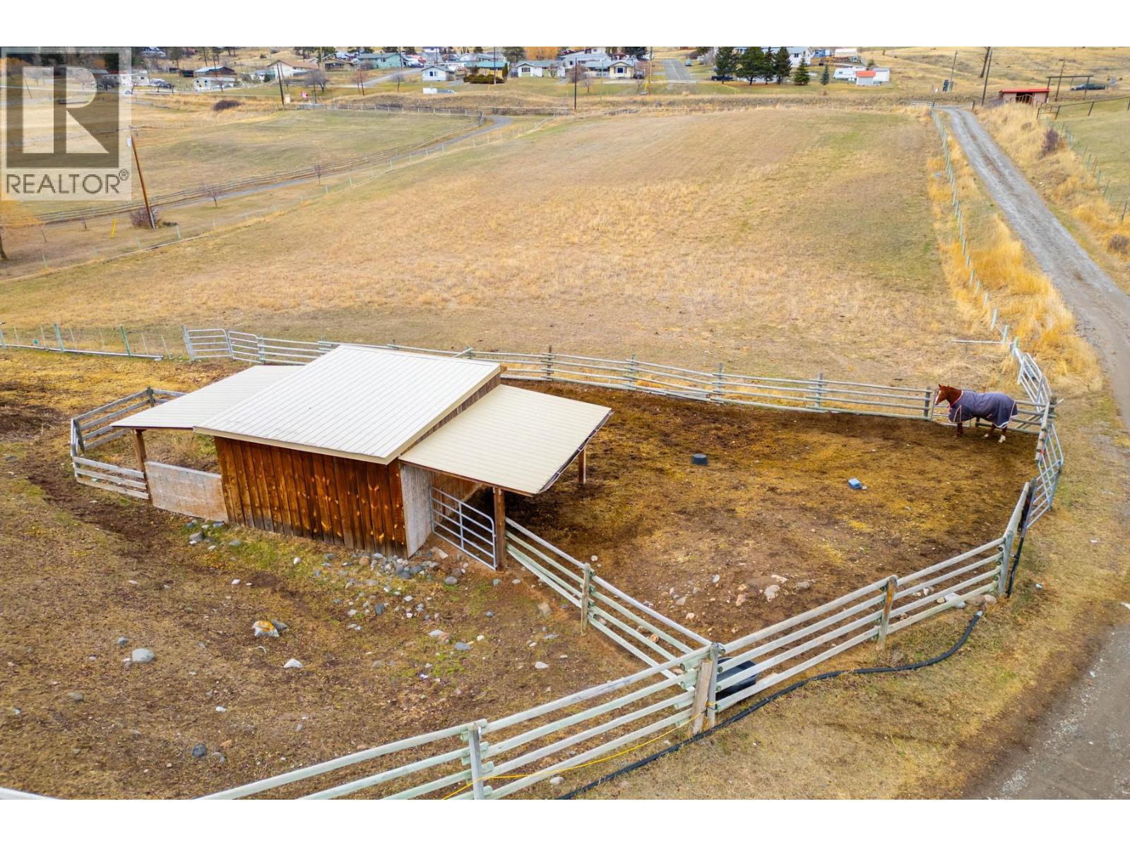 7494 West Subdivision Road, Clinton