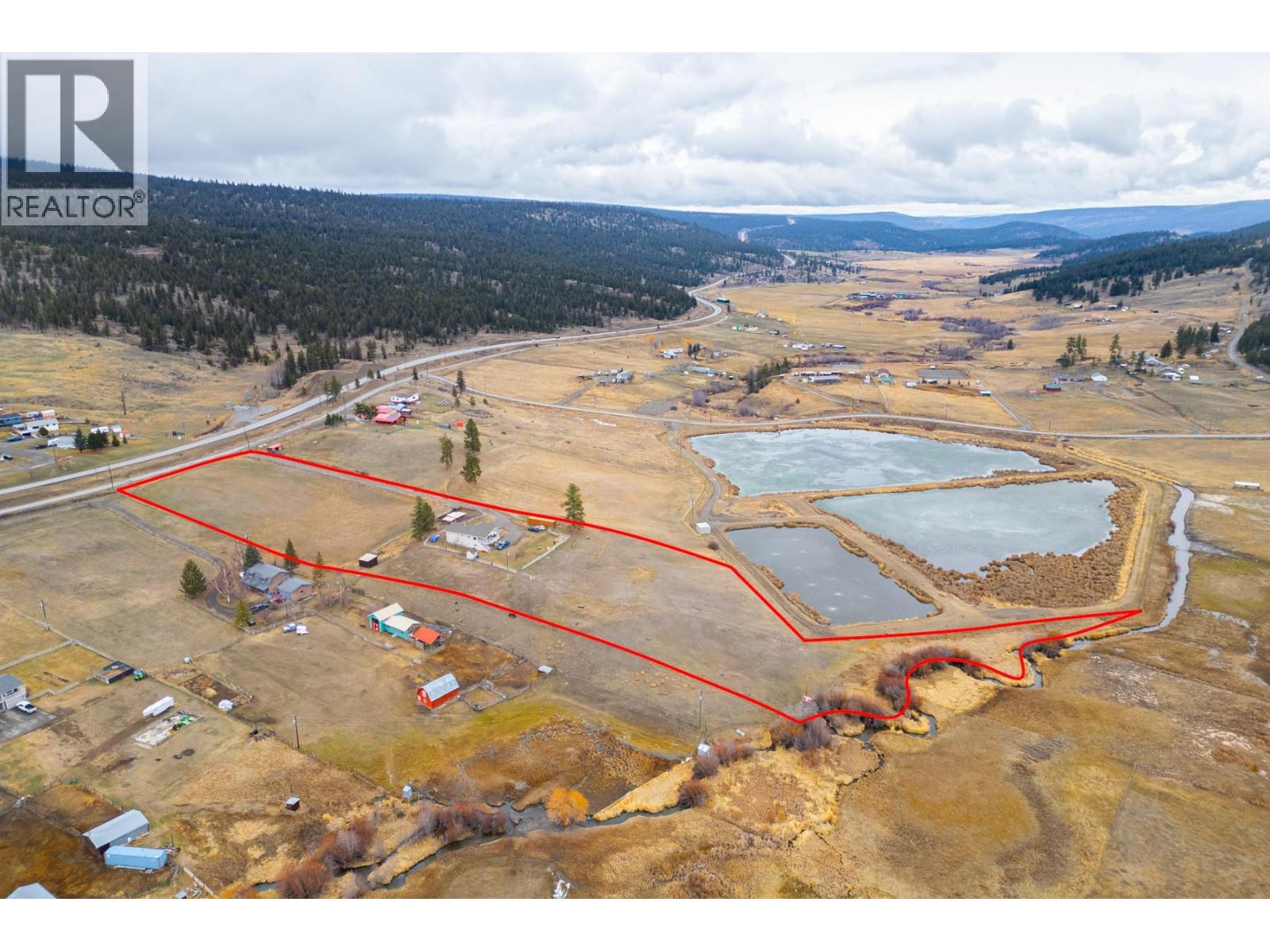 7494 West Subdivision Road, Clinton