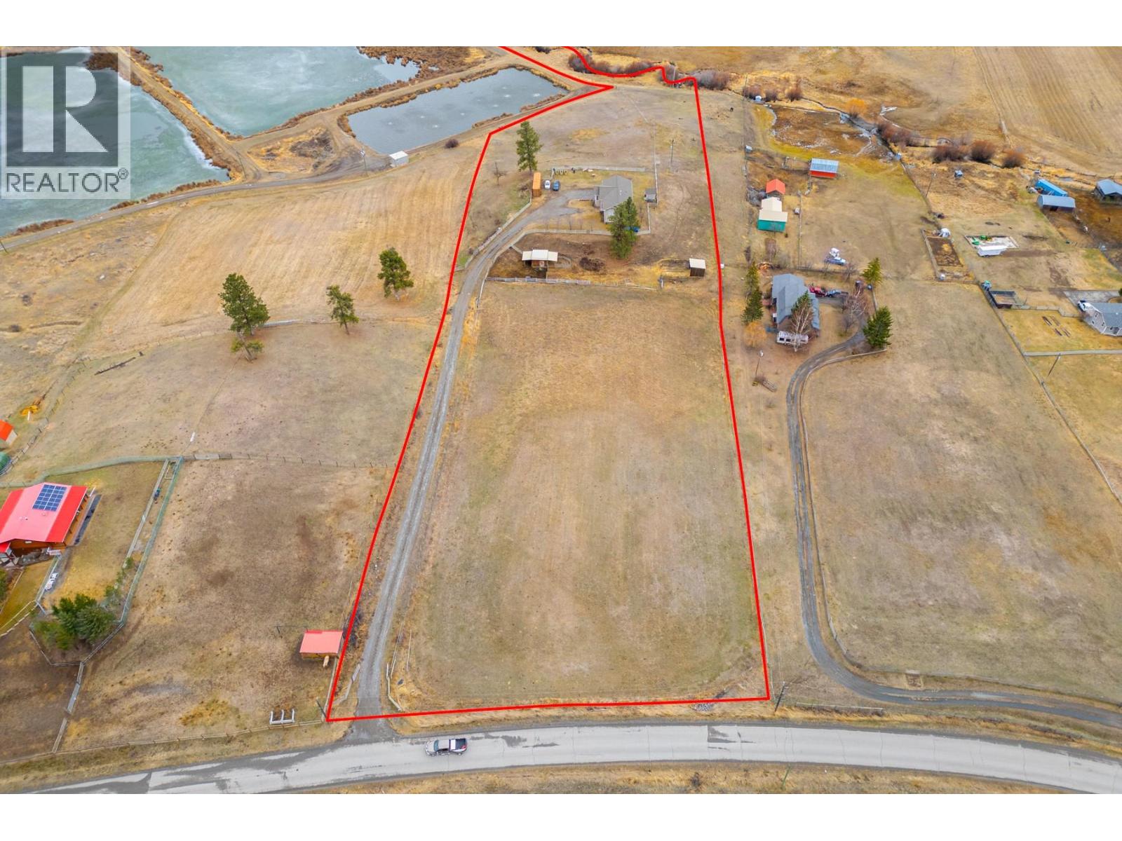 7494 West Subdivision Road, Clinton