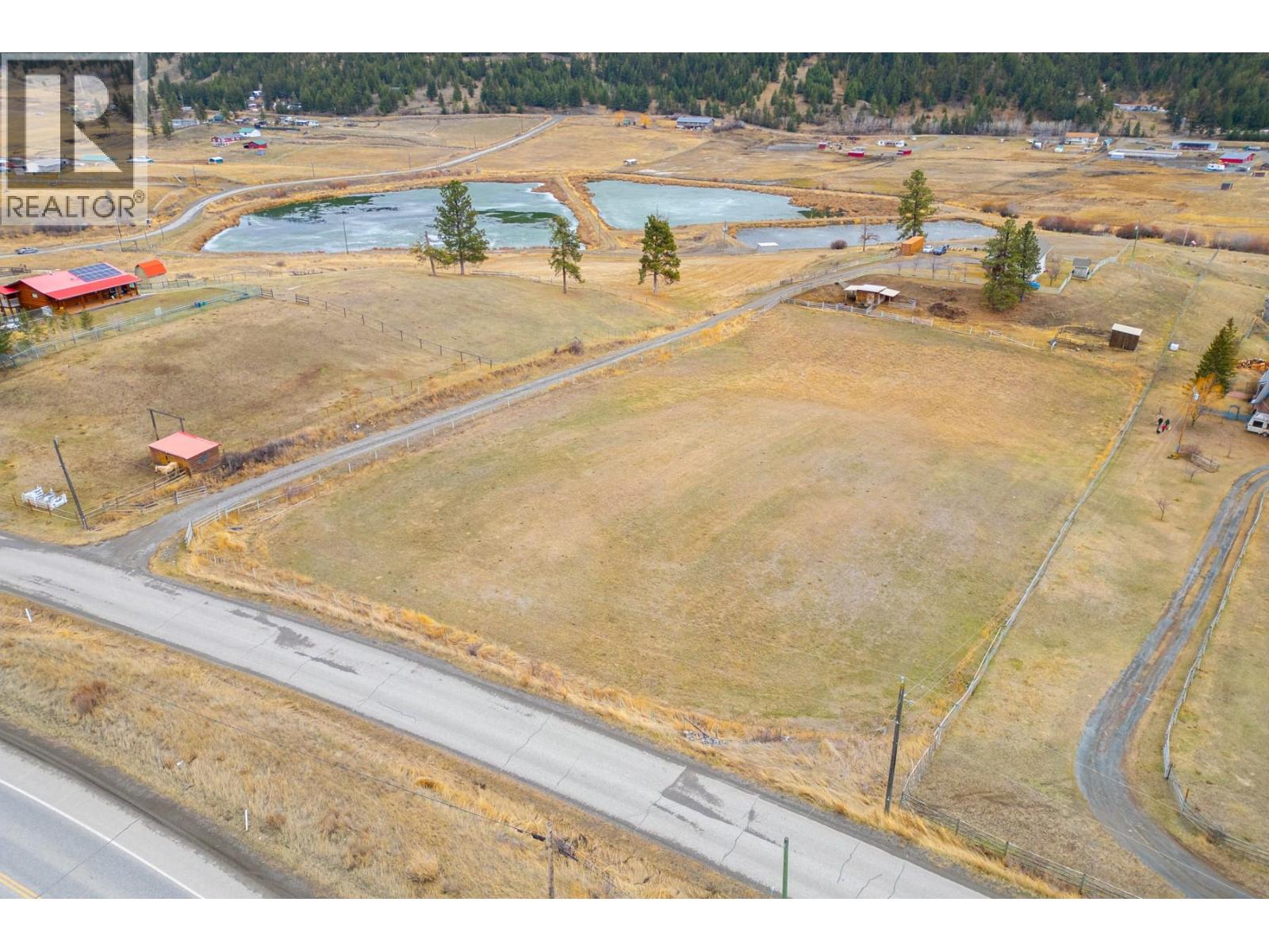 7494 West Subdivision Road, Clinton