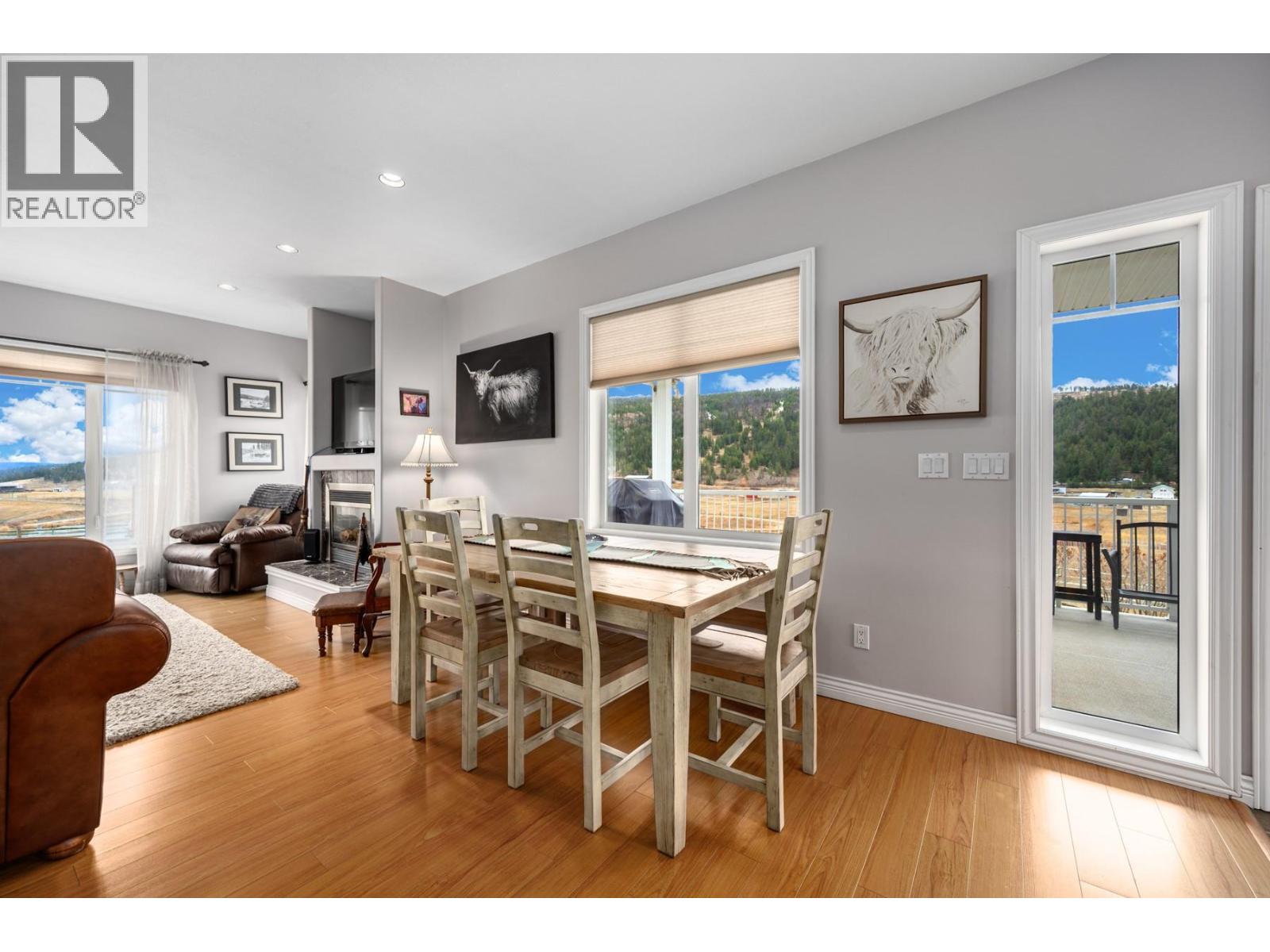 7494 West Subdivision Road, Clinton