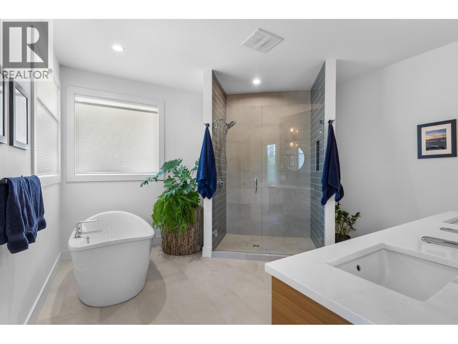 830 Westview Way Unit# 22, West Kelowna