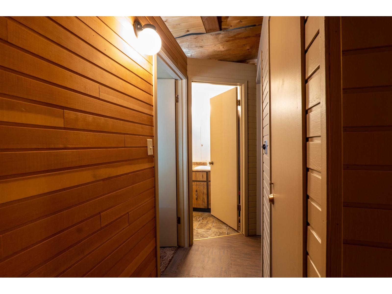 4 20649 EDELWEISS DRIVE — photo 22