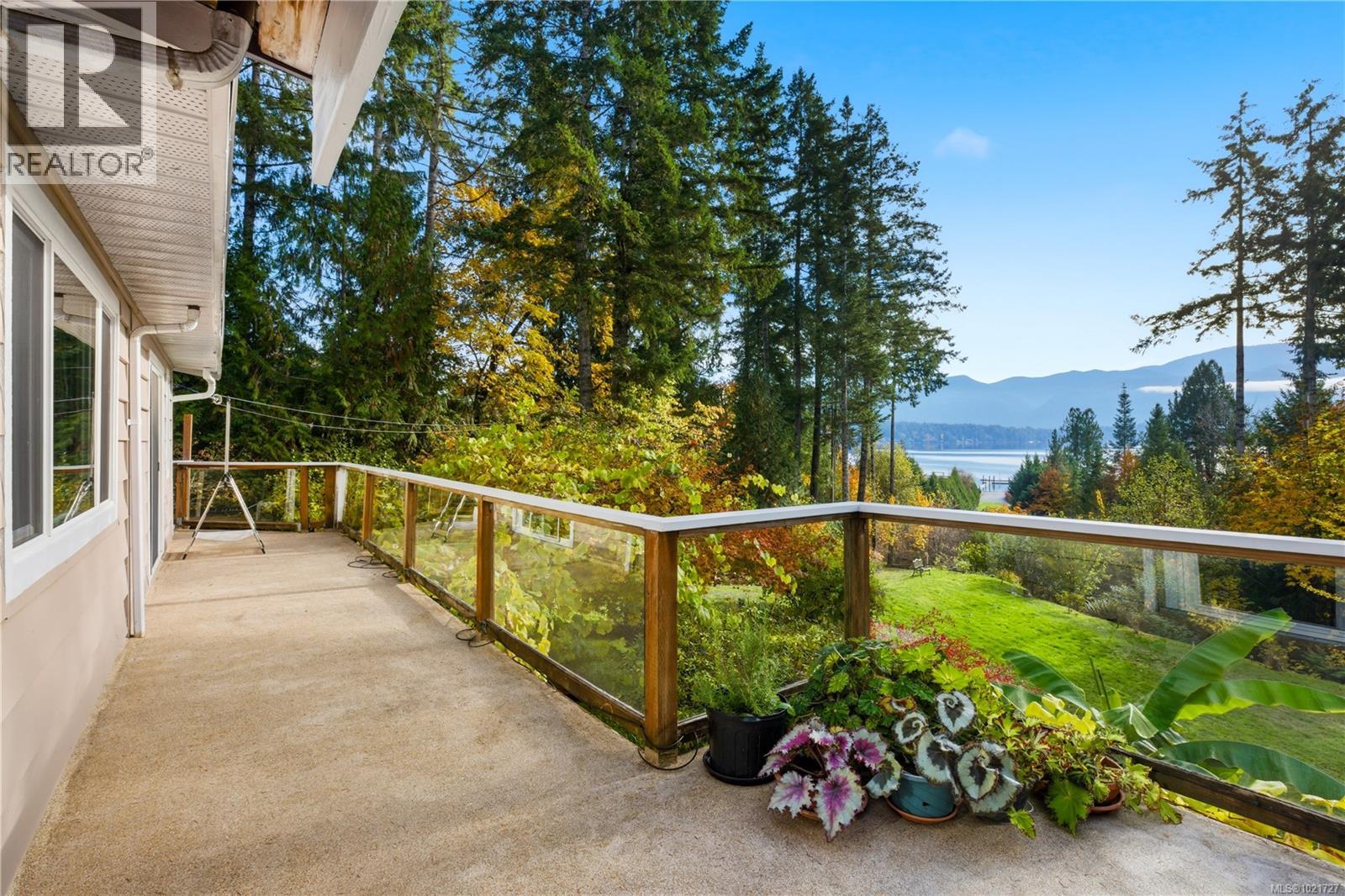 9644 Lakeshore Rd - 47