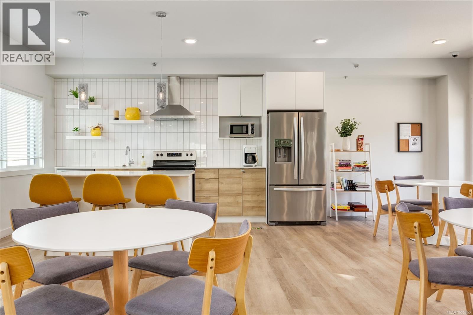 310 4830 Cedar Ridge Pl, Nanaimo